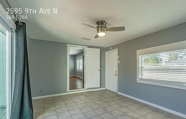 Building Photo - Stunningly Remodeled 3-Bedroom Home on a C...