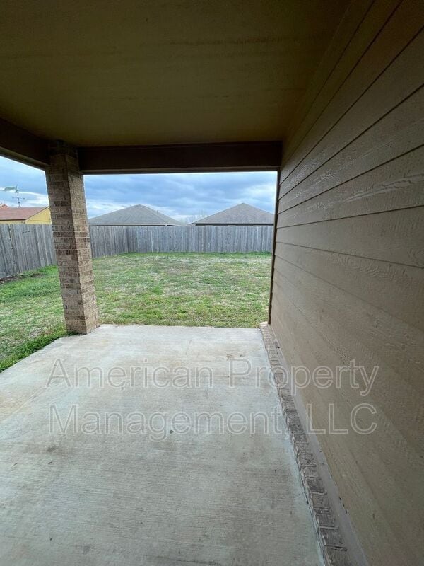 Building Photo - 13046 E 133rd Pl N