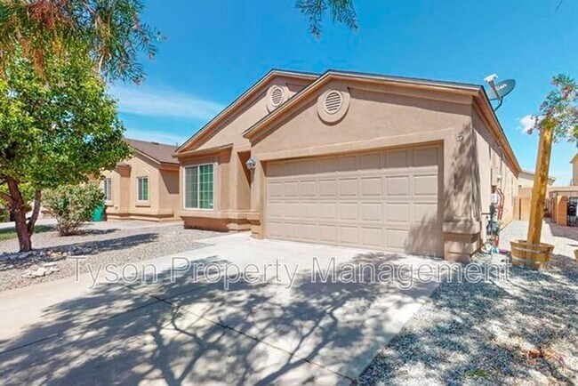 Building Photo - 1033 Desert Paintbrush Loop