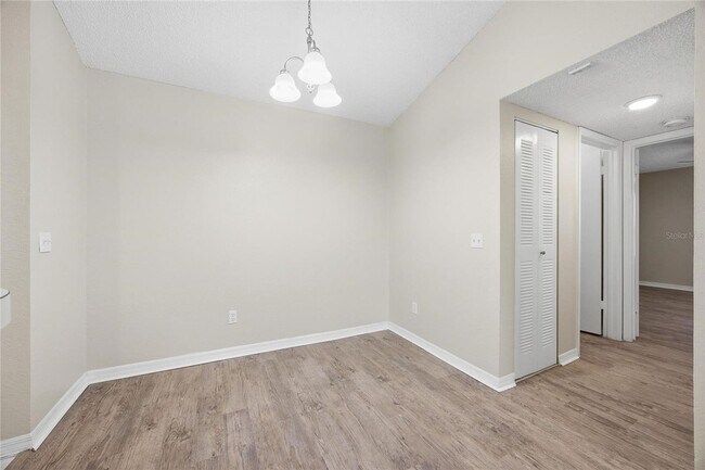 Building Photo - Location! Beautifully located condo just minutes from Orlando International Airport,