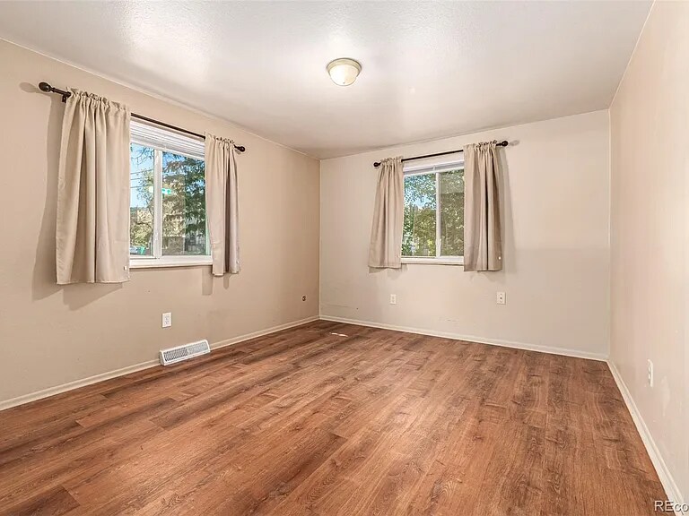 Building Photo - 1601 Nome St