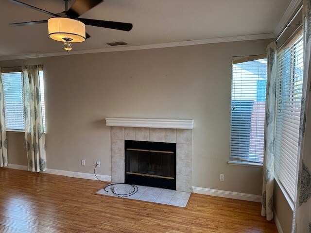 Building Photo - Lodi 4 Bedroom 3 Bathrom Home with a Pool