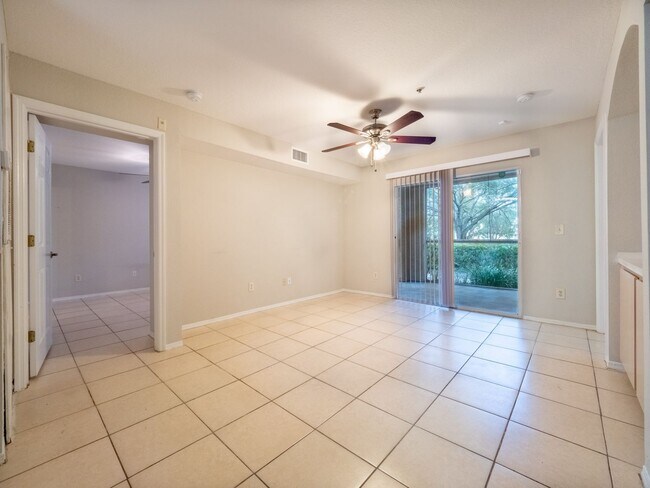 Building Photo - Bona Vista - 831 CW 104