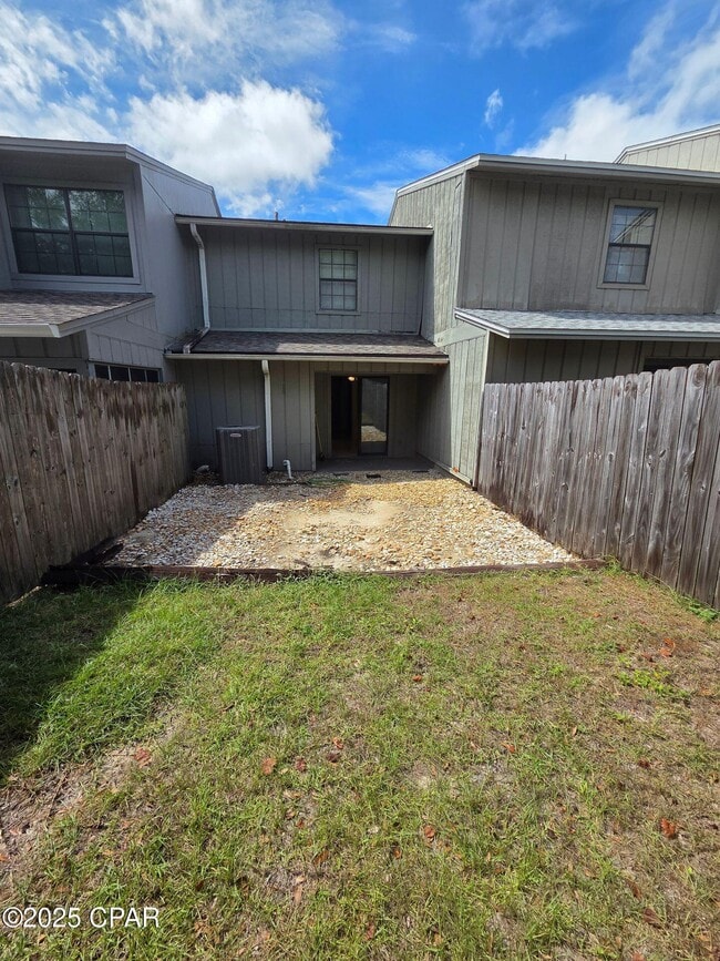 Building Photo - 7320 Chipewa St