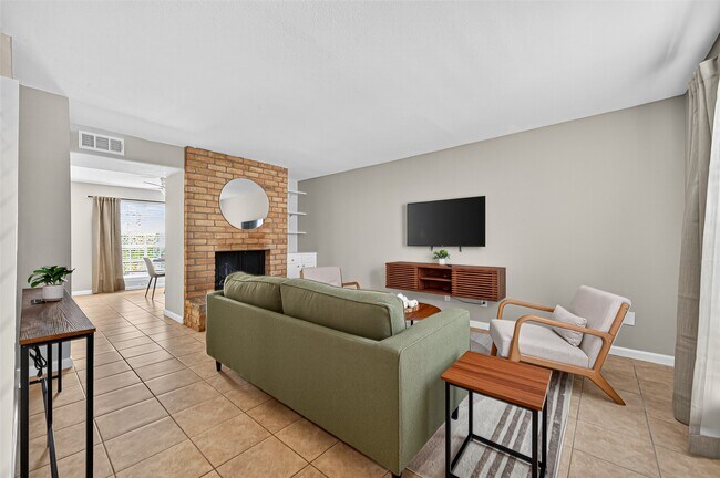 Building Photo - 4064 Belle Park Dr