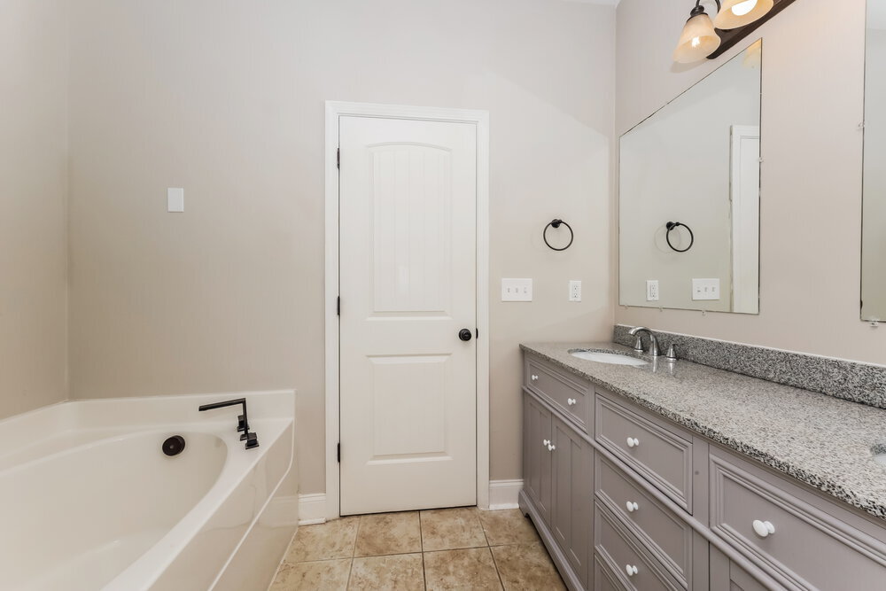 Building Photo - 4236 Princeton Oaks Ln