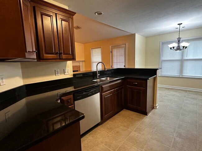 Building Photo - 206 High Meadows Cir