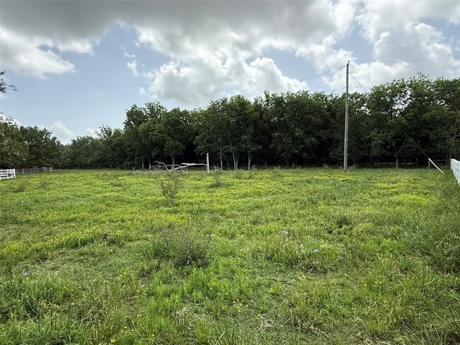 Building Photo - 1166 Manak Rd