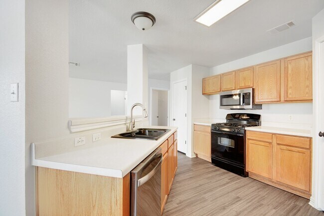 Building Photo - 117 Pheasant Trl