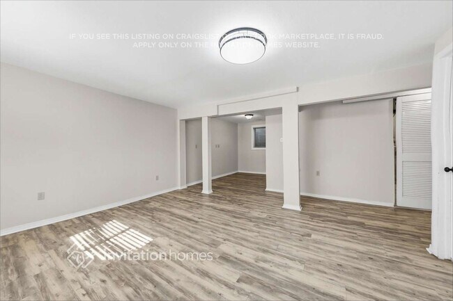 Building Photo - 7210 Shavano Ct