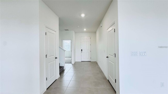 Building Photo - 9567 Sandy Bluffs Circle