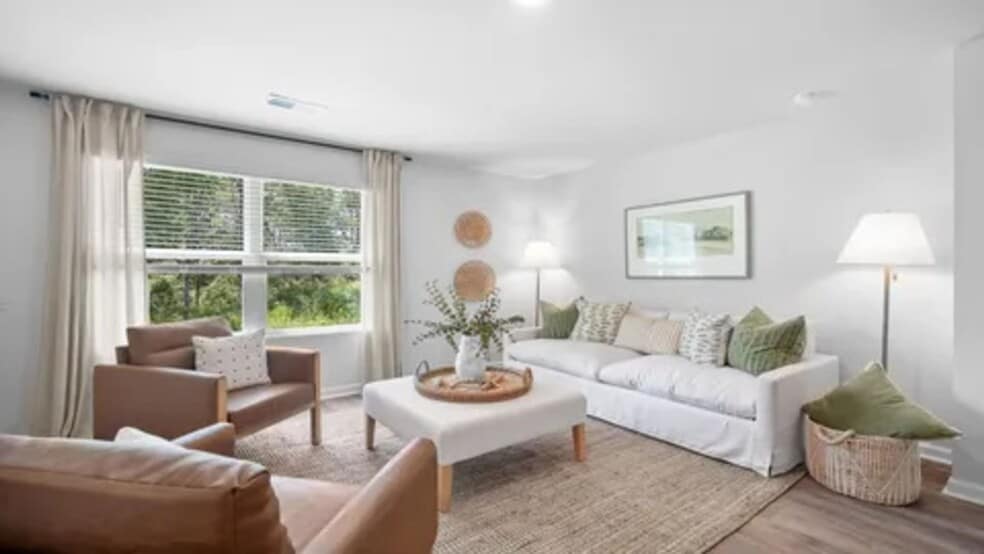 Building Photo - 240 Turpentine Trl