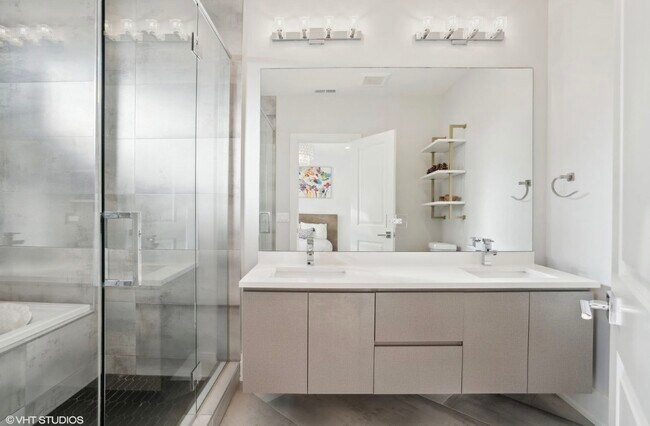 Building Photo - 1209 E 46th St