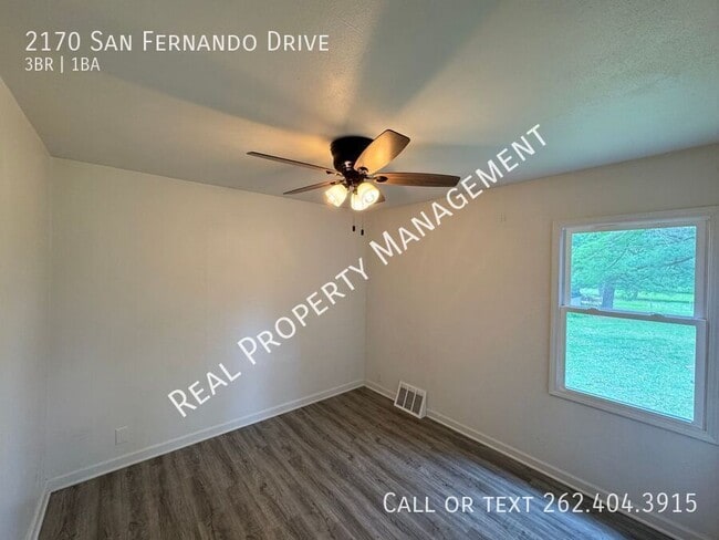 Building Photo - 2170 San Fernando Dr