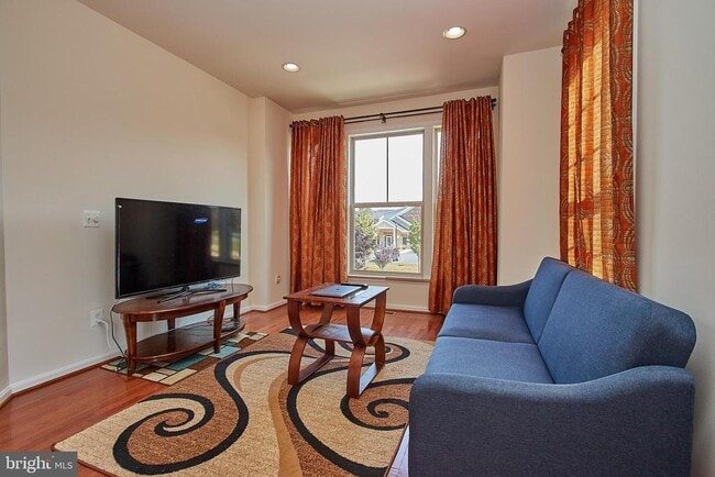 Building Photo - 42649 Macauley Place