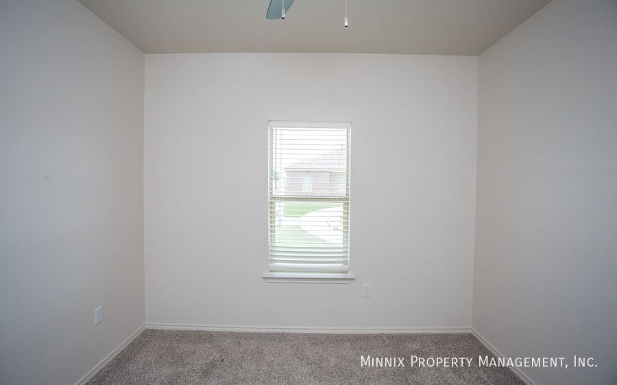 Building Photo - 2608 136th St