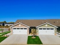 Building Photo - Redwood Merrillville