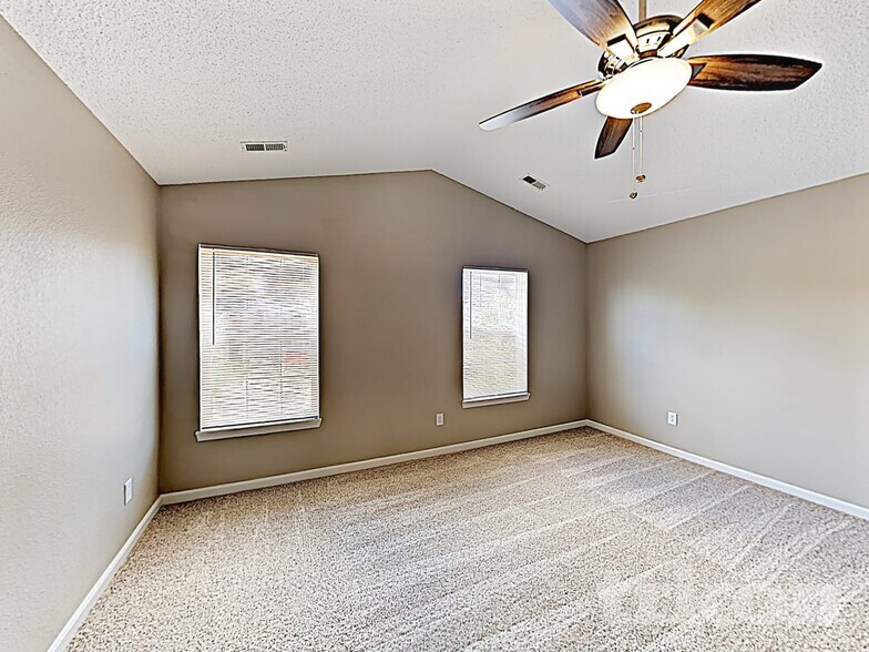 Building Photo - 5635 High Timber Ln