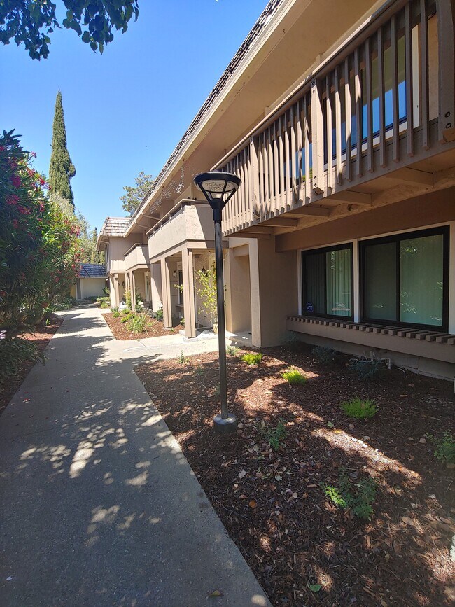 Building Photo - 4557 Capitol Reef Ct