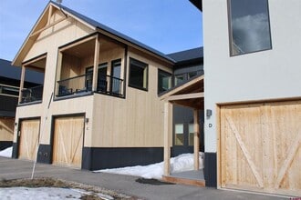 Building Photo - 101 Elk Valley Rd