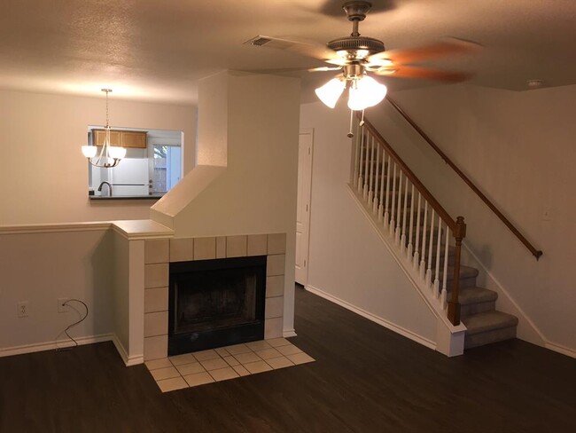 Building Photo - 11901 Swearingen Dr