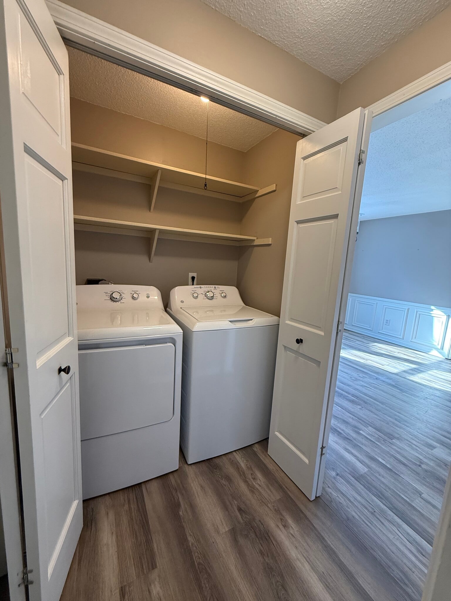 Building Photo - 4612 Mirror Light Pl