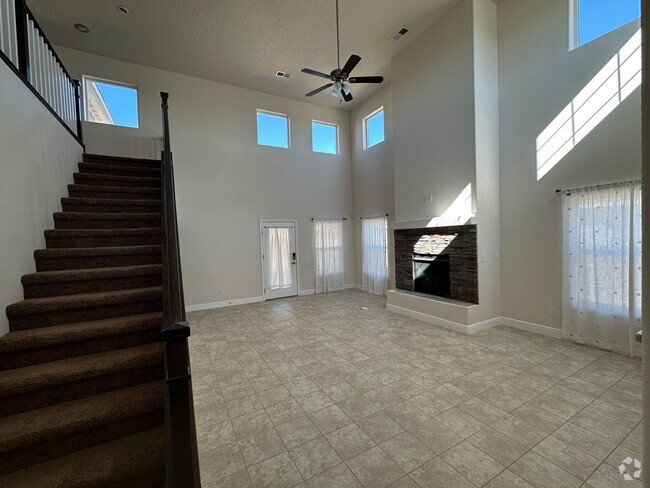 Building Photo - 4820 W Dark Horse Rd