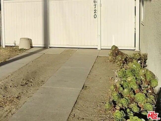 Building Photo - 6720 Van Noord Ave