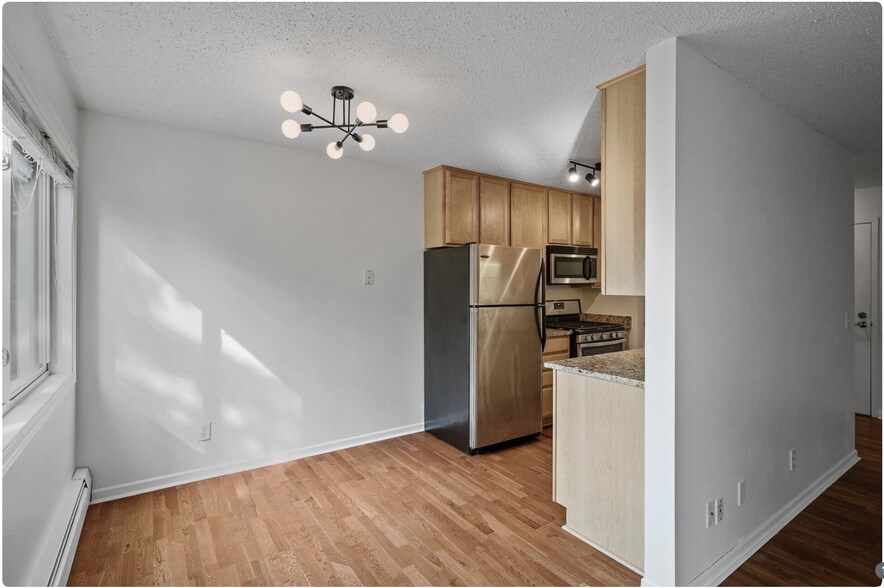 Building Photo - 3540 Hennepin Ave