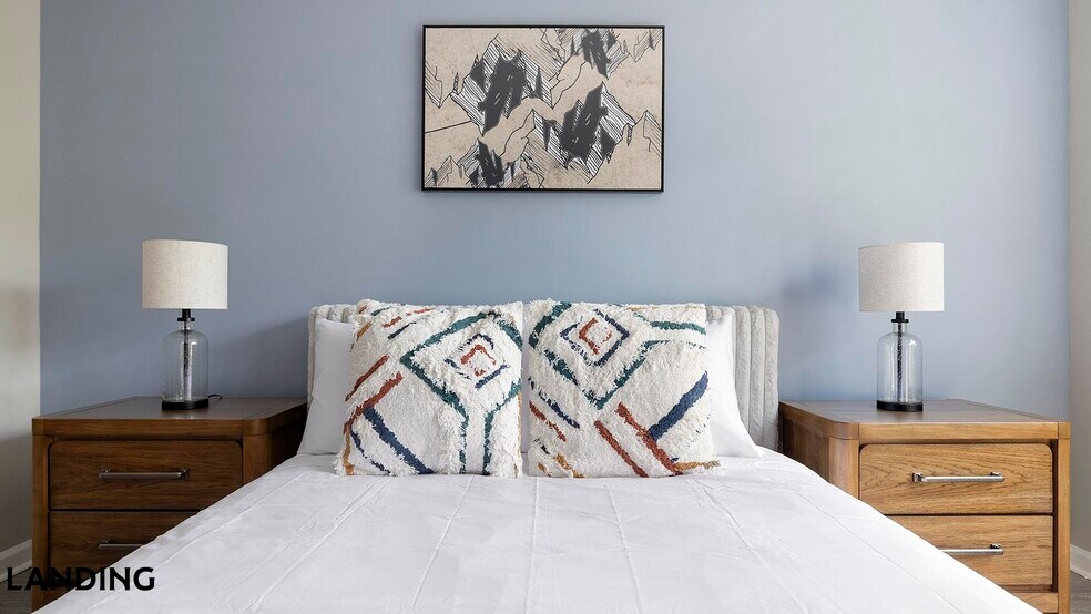 Building Photo - 100 Peyton Pl SW