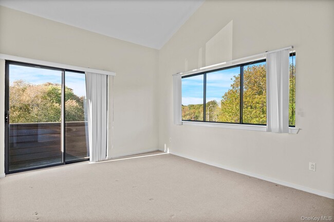 Building Photo - 59 Watchogue Ave