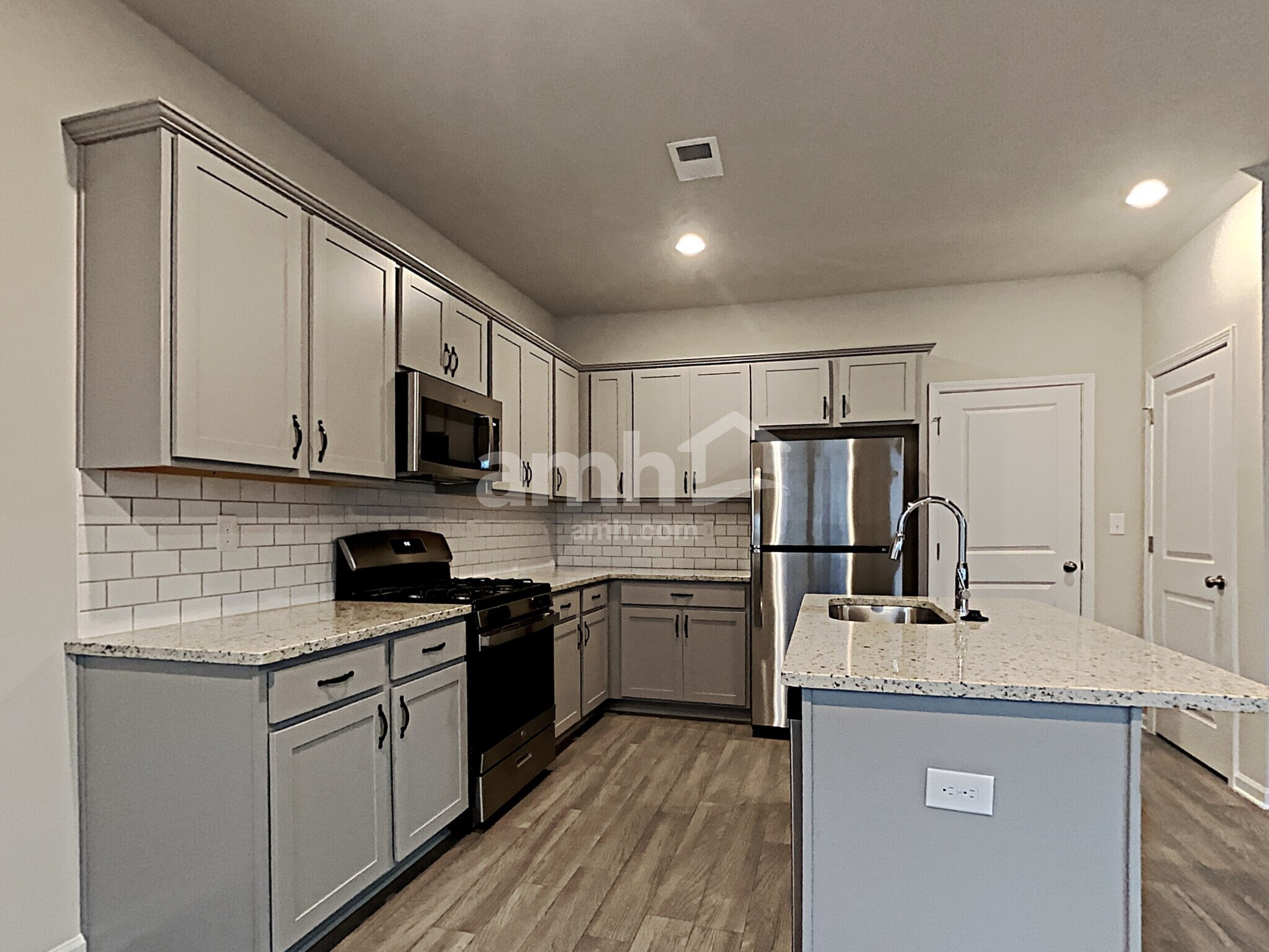 Building Photo - 339 Winston Cir