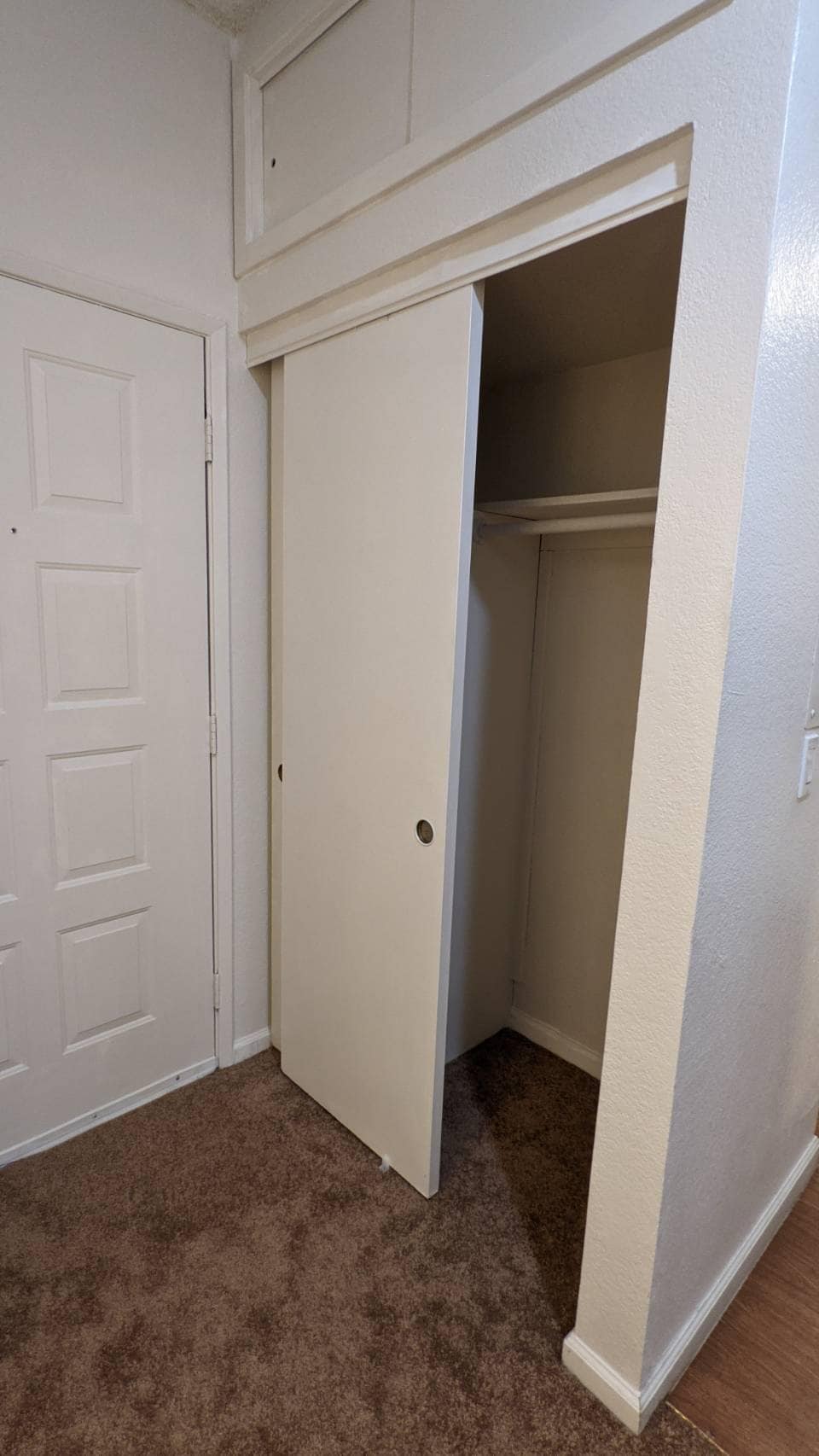 Building Photo - 4681 Albany Cir