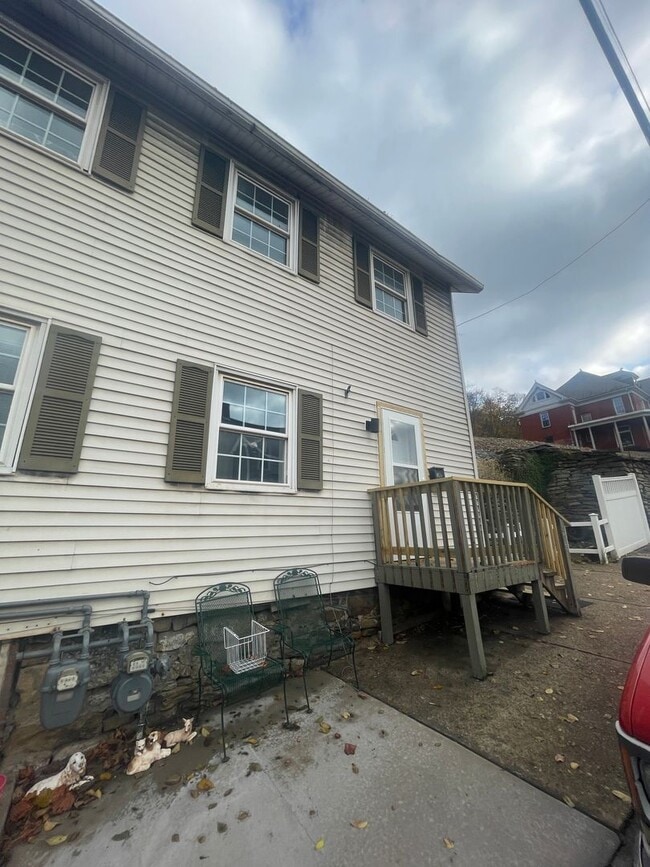 Primary Photo - West Newton Duplex