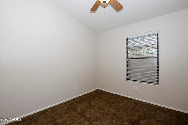 Building Photo - 10221 W Daley Ln