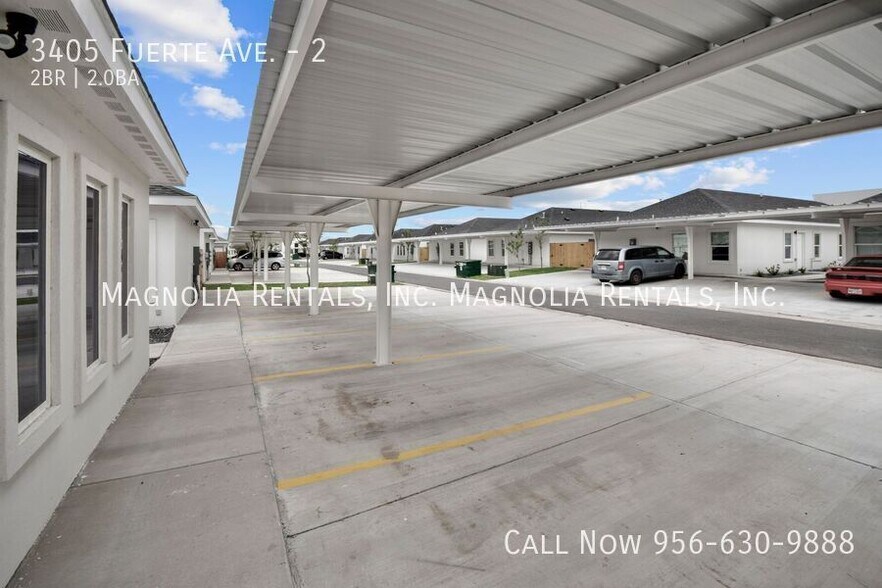 Building Photo - 3405 Fuerte Ave