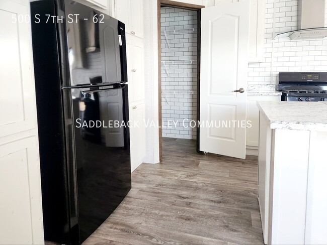 Building Photo - 500 S 7th St