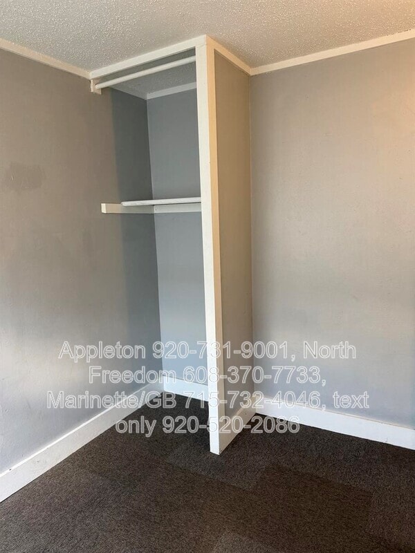 Building Photo - S7559 US-12