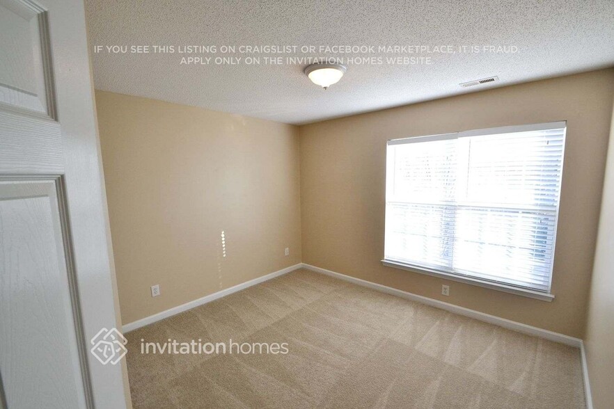 Building Photo - 3517 Lusby Ct