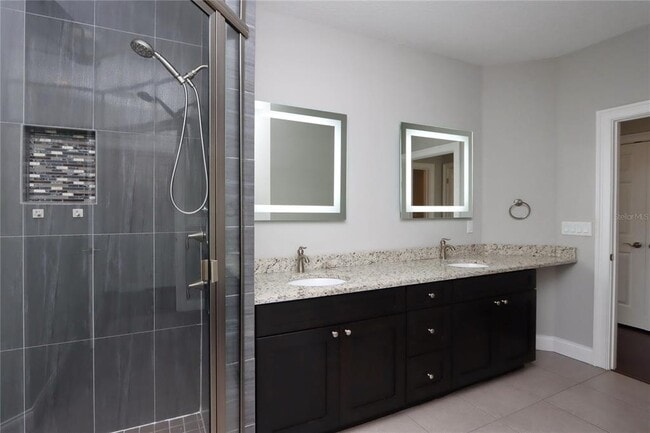 Building Photo - 3617 Bay Heights Way