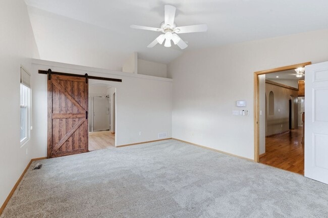 Building Photo - Woodman Hills 4 bdrm rancher