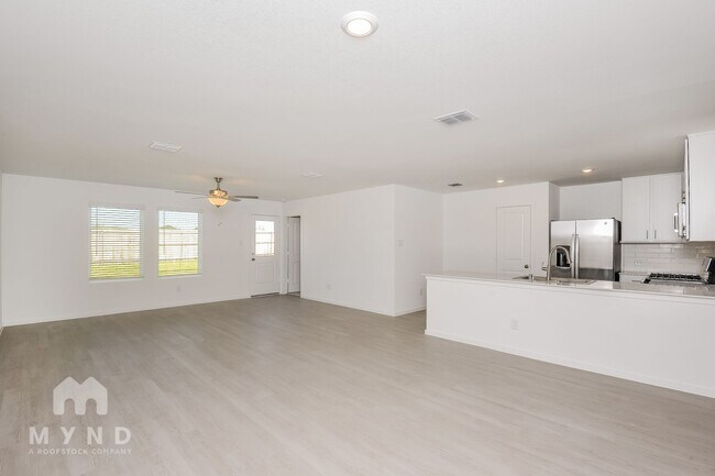 Building Photo - 2756 Mistwood Dr