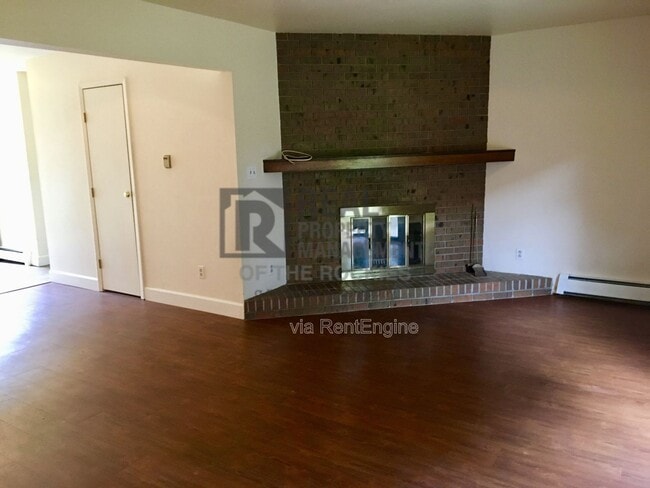 Building Photo - 1625 W Elizabeth St