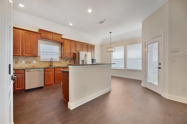 Building Photo - 5828 Caballo St