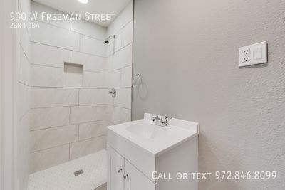 Building Photo - 930 Freeman St