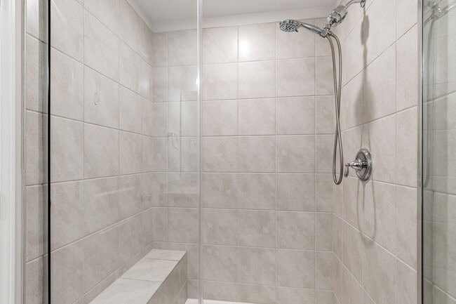 Building Photo - Stylish 4-Bedroom Townhome with Backyard O...