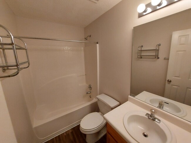 Building Photo - 7093 Mahonia Pl