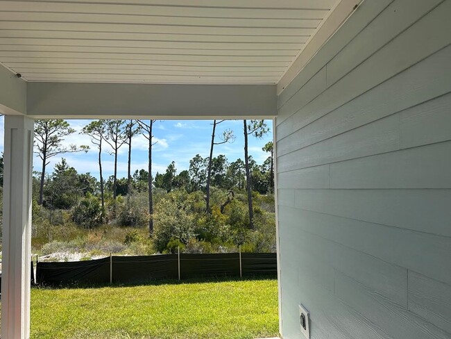 Building Photo - 248 Sea Grv Wy