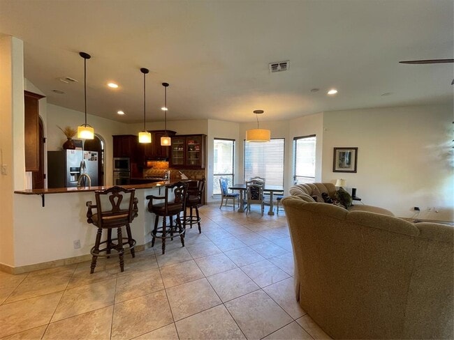 Building Photo - 15214 Lariat Trail