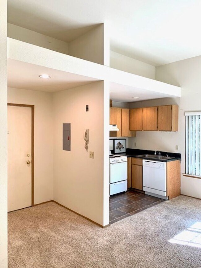 Interior Photo - Tanglewood Apartments